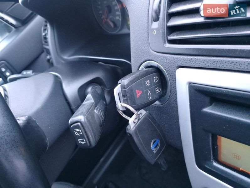 Универсал Volvo V50 2010 в Тернополе