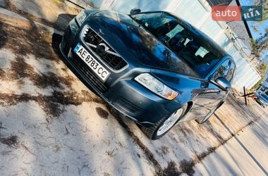 Универсал Volvo V50 2010 в Киеве