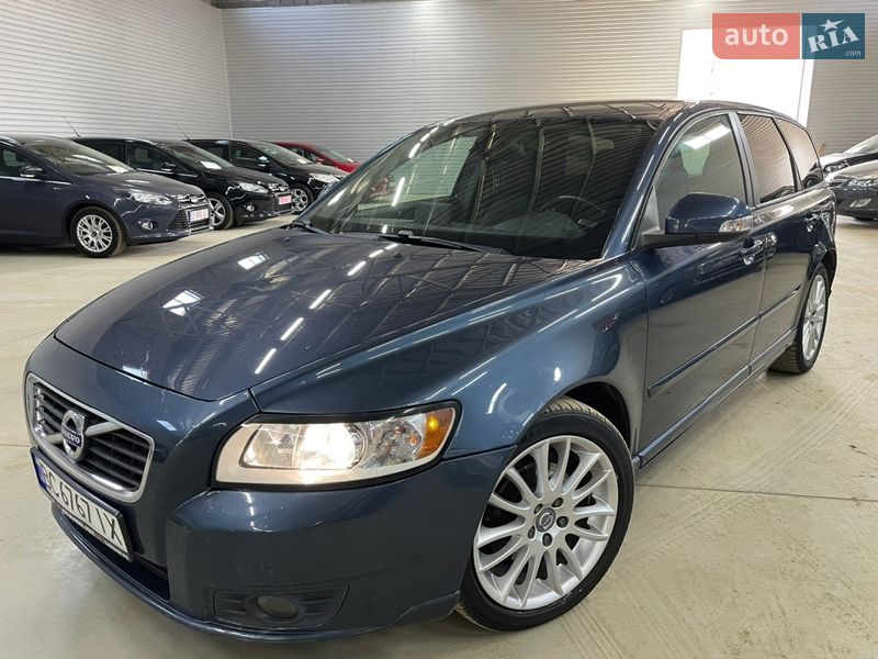 Volvo V50 2010 Volvo V50 2010