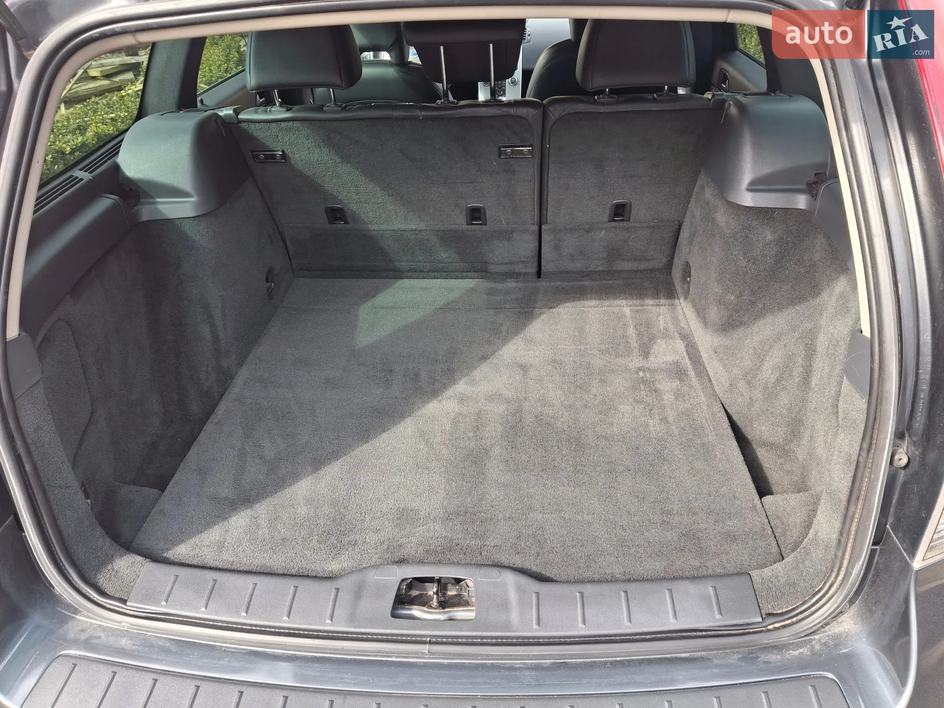 2011 Volvo V50 - мініатюра 17