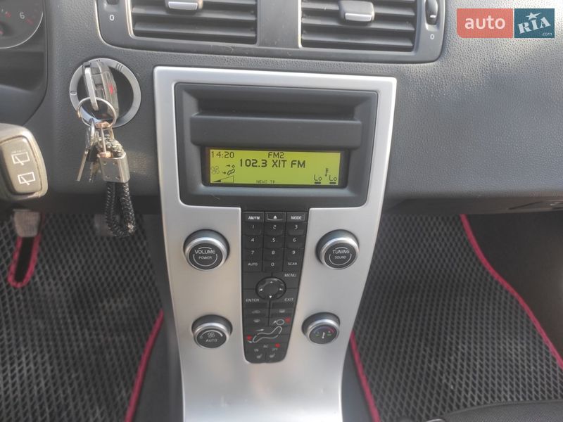 Универсал Volvo V50 2010 в Полтаве