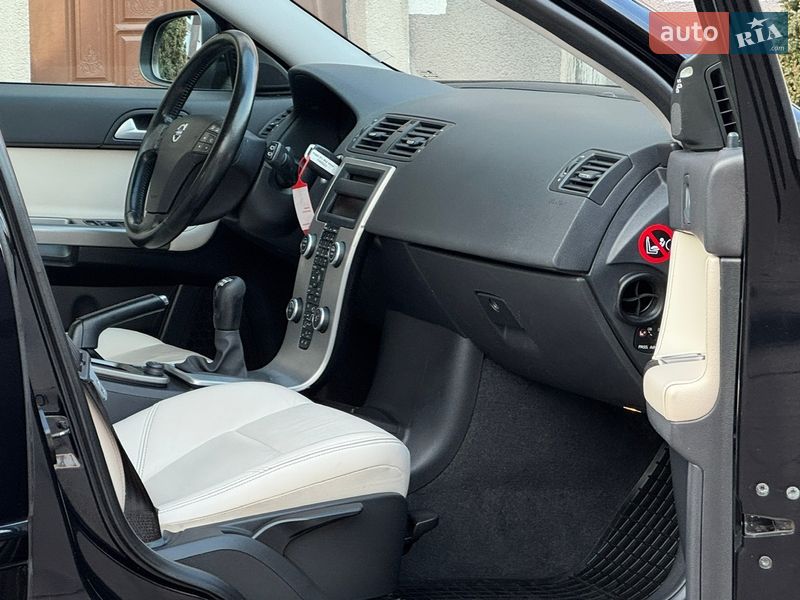 Универсал Volvo V50 2011 в Стрые