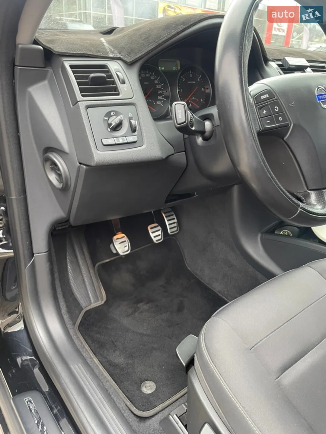 2010 Volvo V50 - мініатюра 14