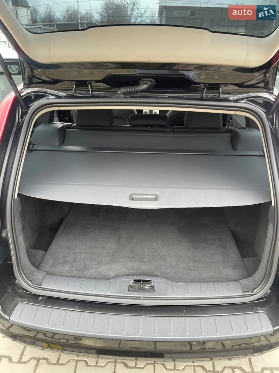 2010 Volvo V50 - мініатюра 18