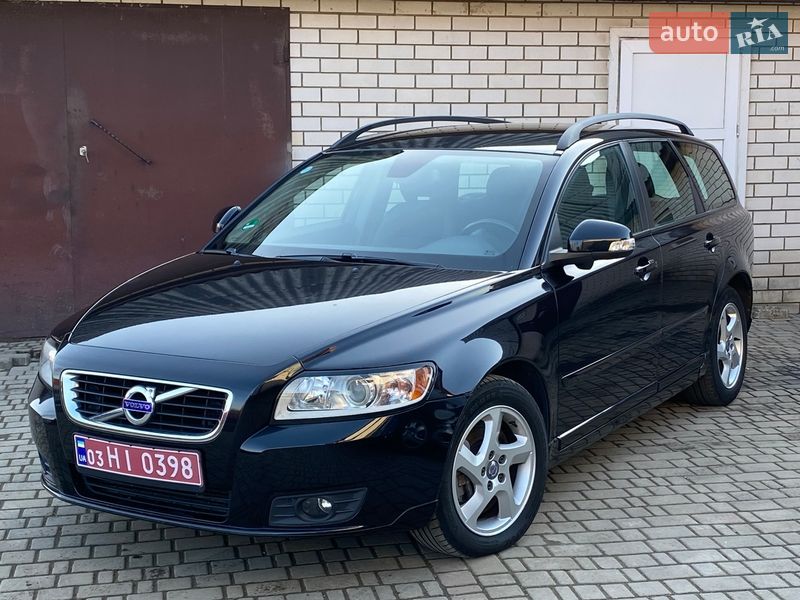 Универсал Volvo V50 2010 в Луцке фото 3 Универсал Volvo V50 2010 в Луцке