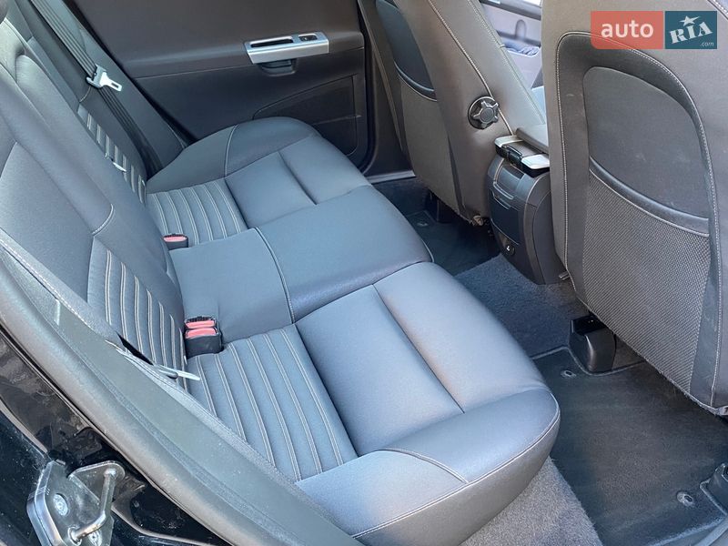 Универсал Volvo V50 2010 в Луцке фото 29 Универсал Volvo V50 2010 в Луцке