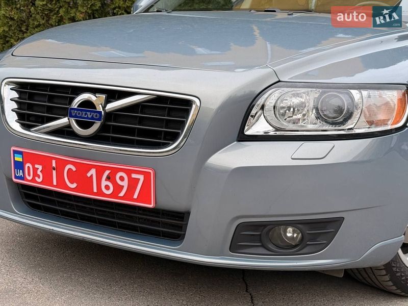 Универсал Volvo V50 2011 в Киеве фото 3 Универсал Volvo V50 2011 в Киеве