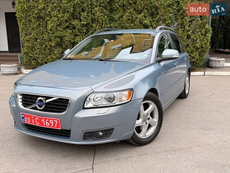 Универсал Volvo V50 2011 в Киеве фото 5 Универсал Volvo V50 2011 в Киеве