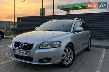 Универсал Volvo V50 2010 в Житомире