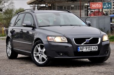 Универсал Volvo V50 2010 в Львове
