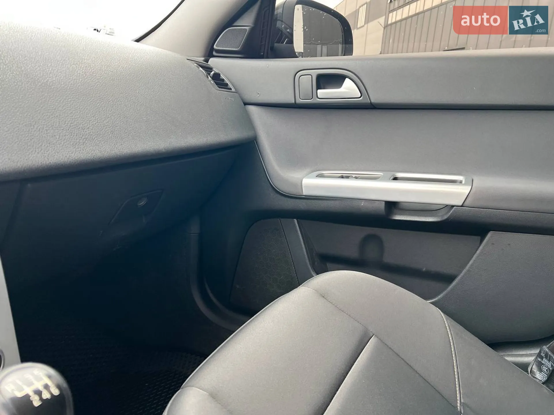 2010 Volvo V50 - мініатюра 31