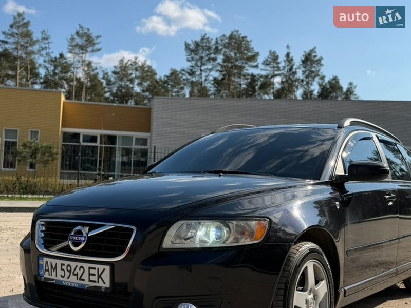 Універсал Volvo V50 2008 в Житомирі