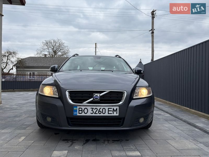 Volvo V50 2009
