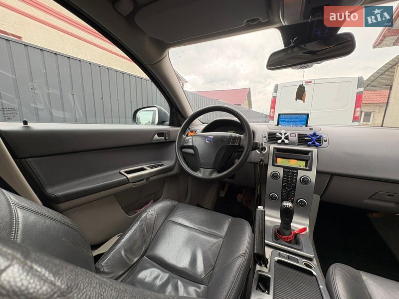 Універсал Volvo V50 2009 в Тернополі