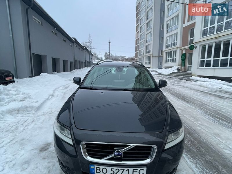Універсал Volvo V50 2009 в Тернополі