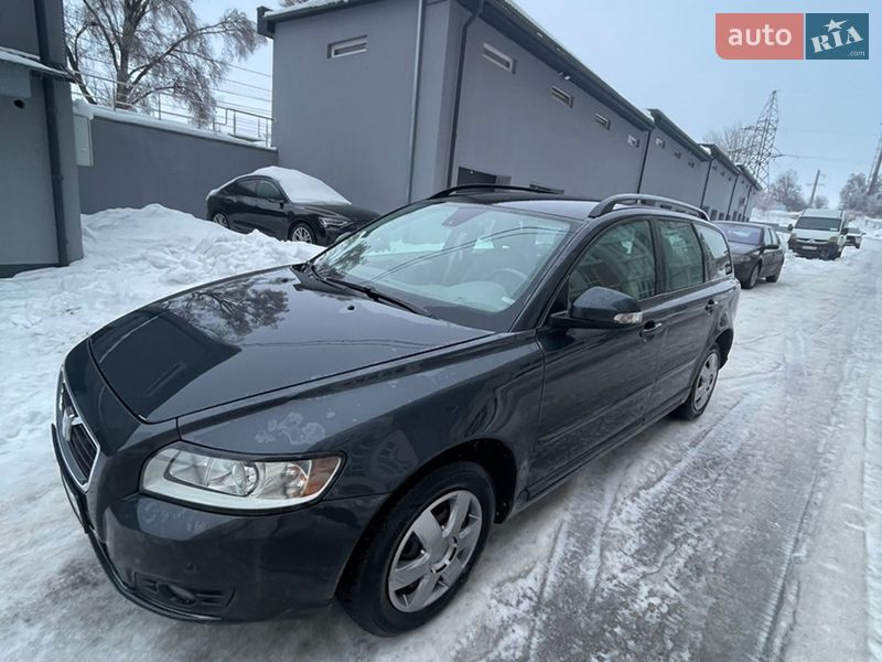 Універсал Volvo V50 2009 в Тернополі