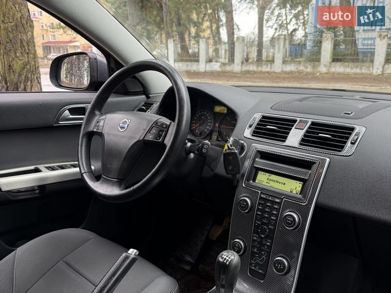Универсал Volvo V50 2012 в Сумах
