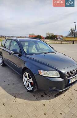Универсал Volvo V50 2009 в Жвирке