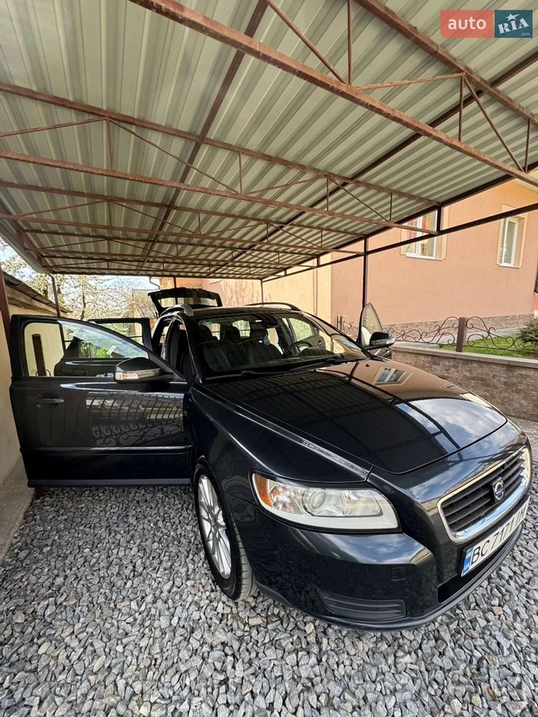2010 Volvo V50 - мініатюра 3