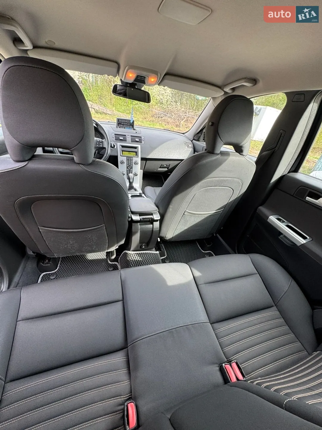 2010 Volvo V50 - мініатюра 14