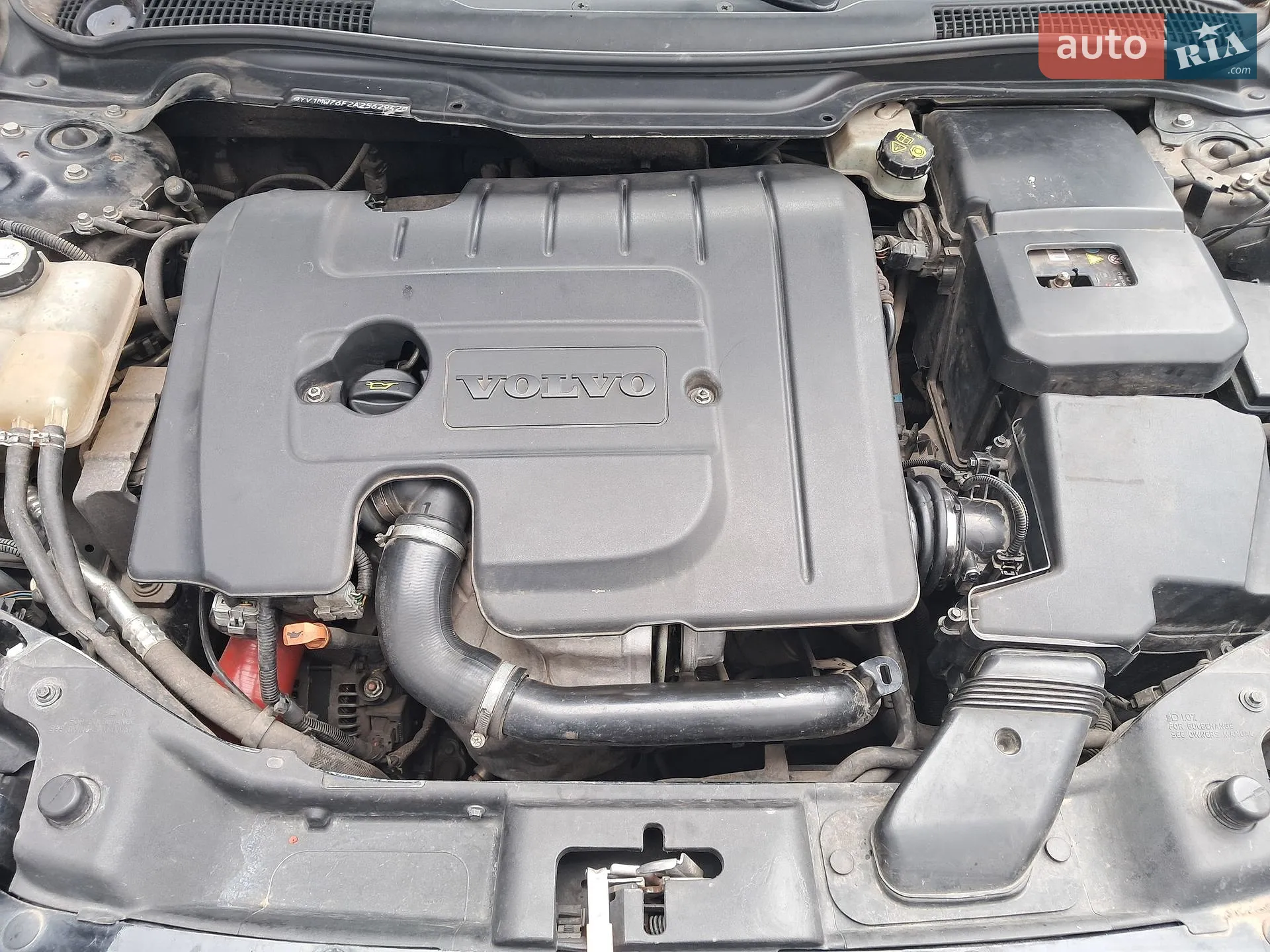 2010 Volvo V50 - мініатюра 2