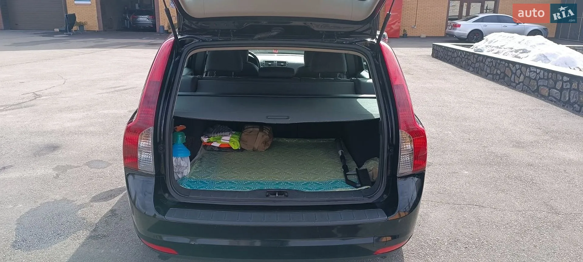 2010 Volvo V50 - мініатюра 13