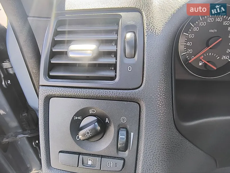 Volvo V50 2012 VIN YV1MW84F1C2695828 фото оголошення 27 з 75