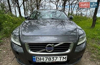 Універсал Volvo V50 2012 в Ізмаїлі