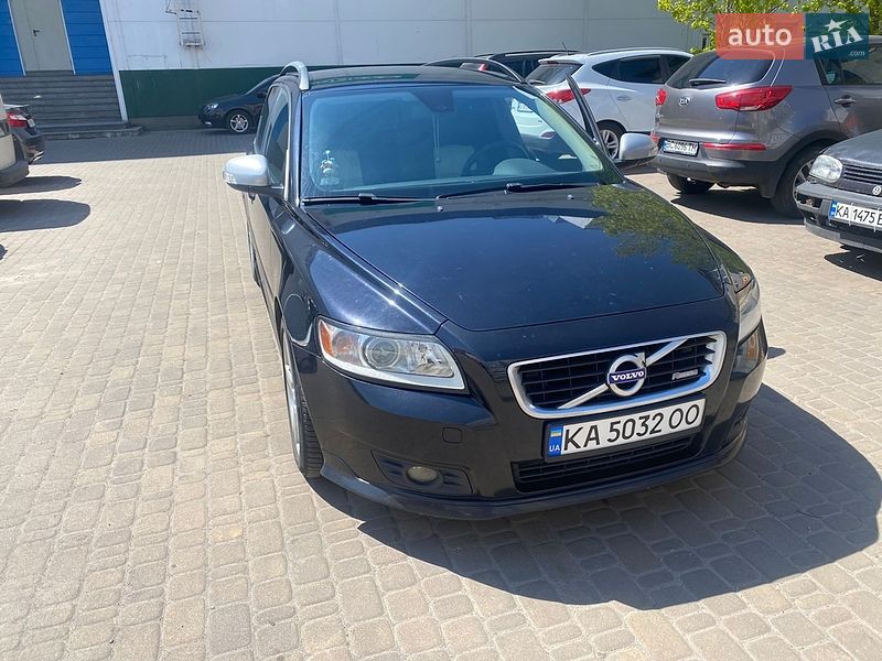 Volvo V50 2010