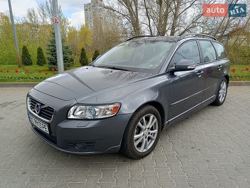 Volvo V50 2010