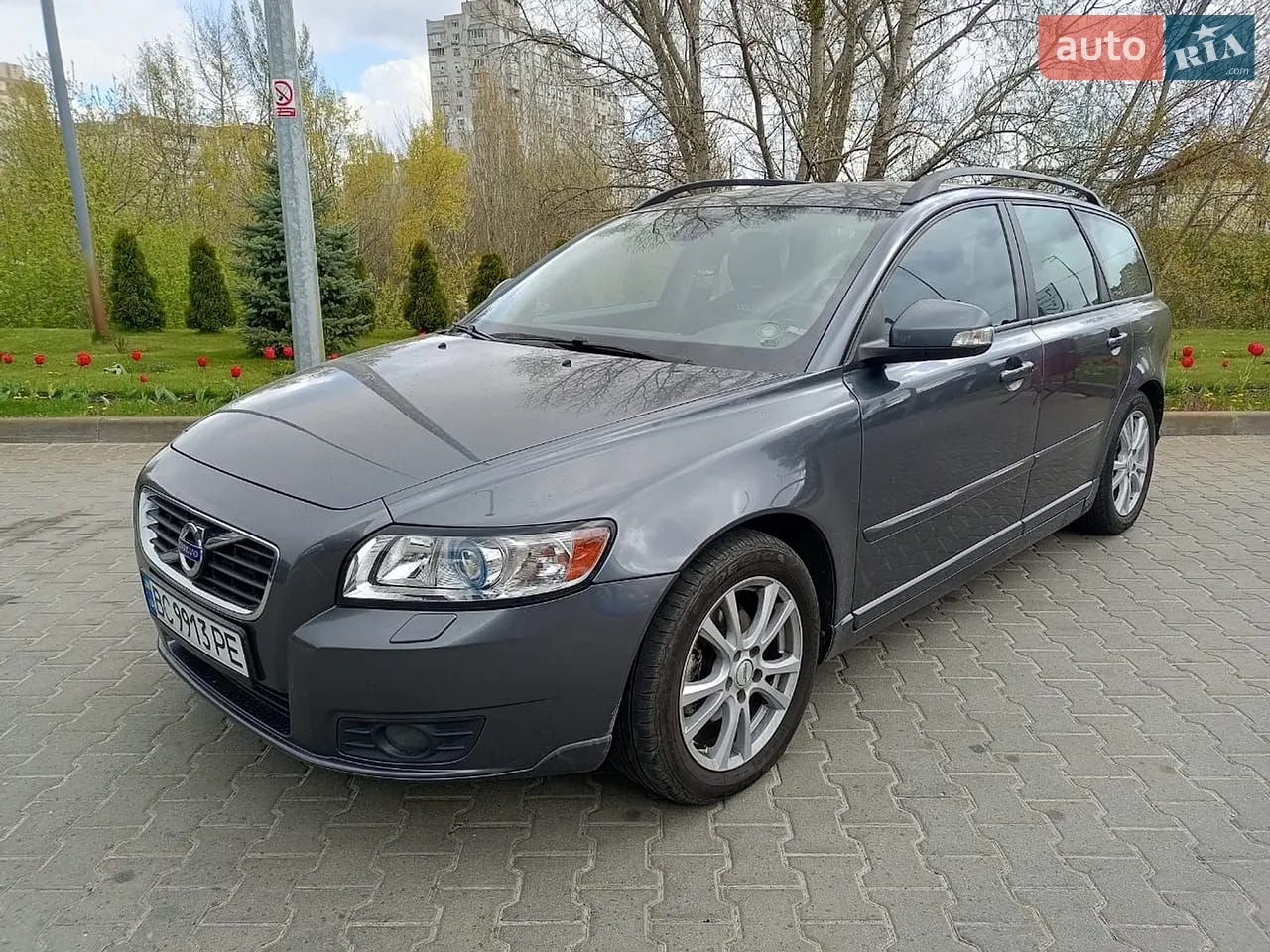 2011 Volvo V50 - мініатюра 16