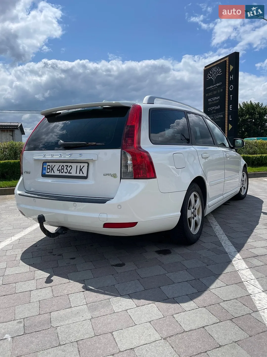 2011 Volvo V50 - мініатюра 5
