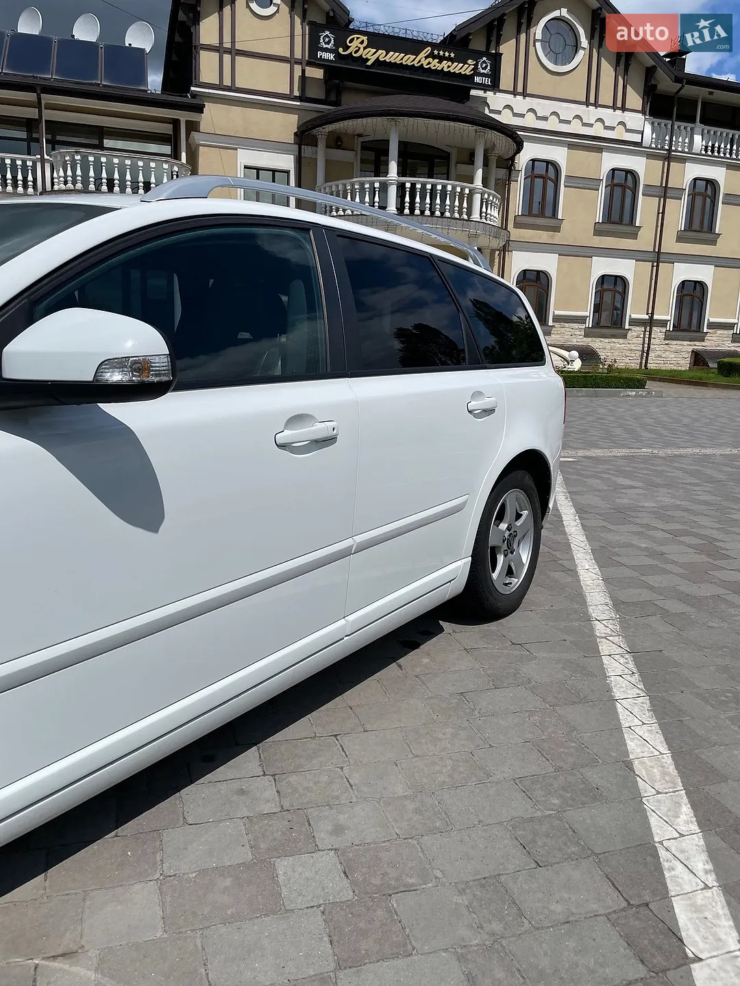 2011 Volvo V50 - мініатюра 8