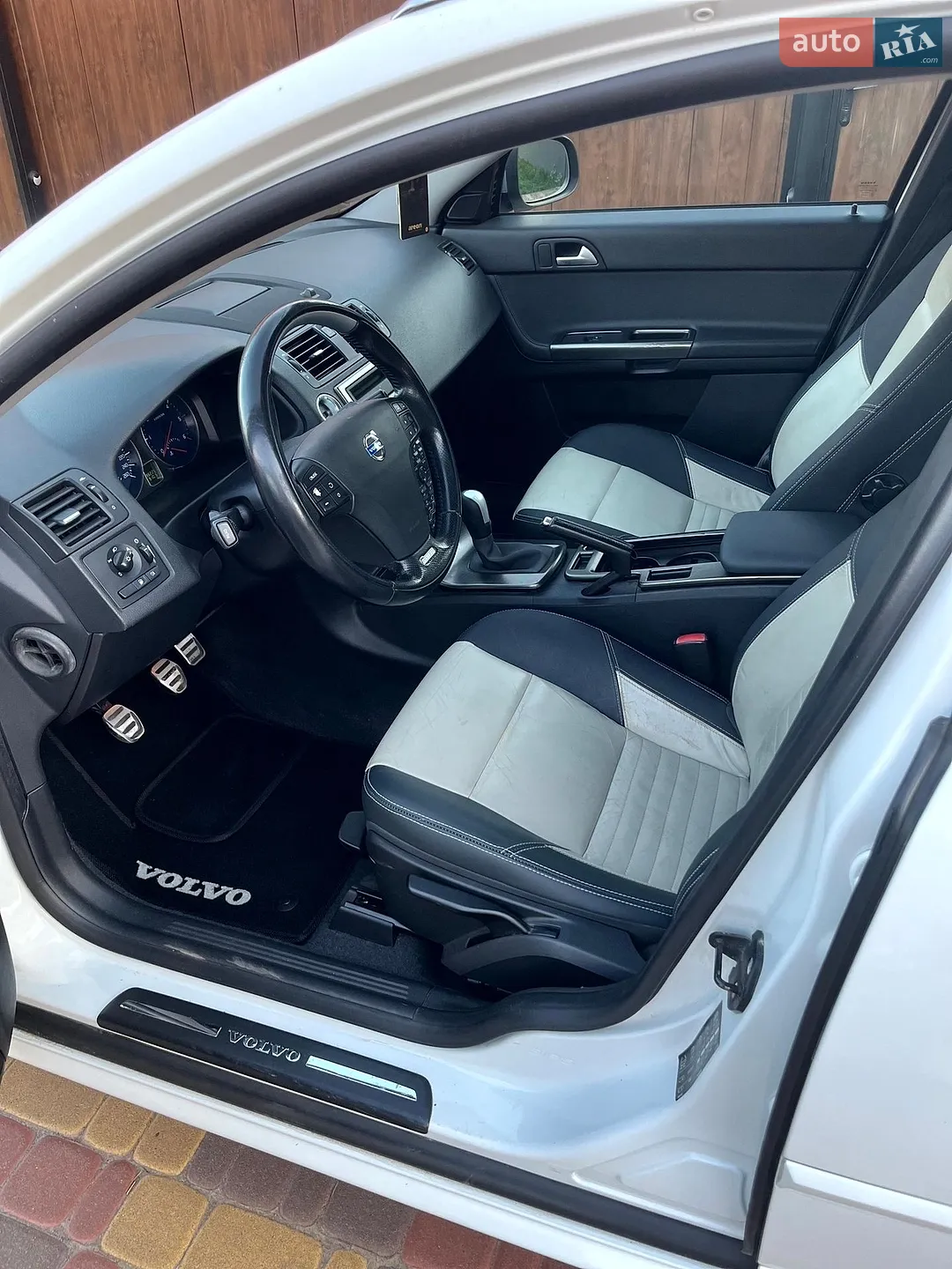 2012 Volvo V50 - мініатюра 16