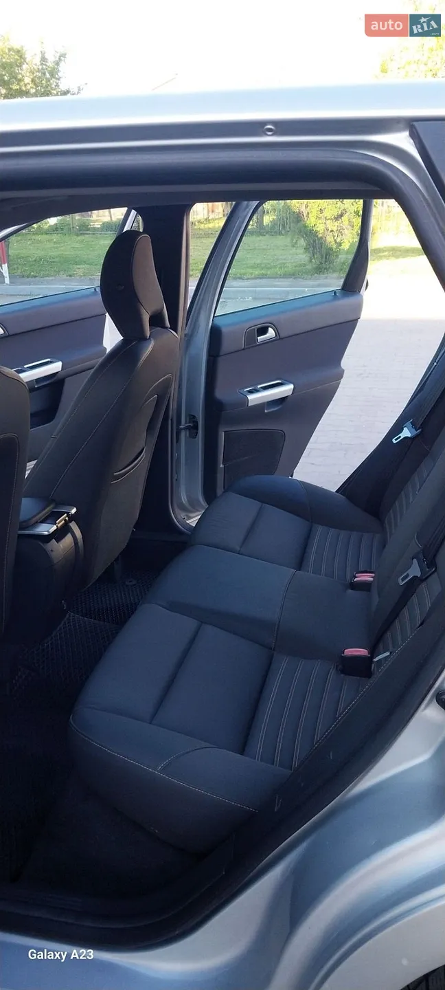 2010 Volvo V50 - мініатюра 7