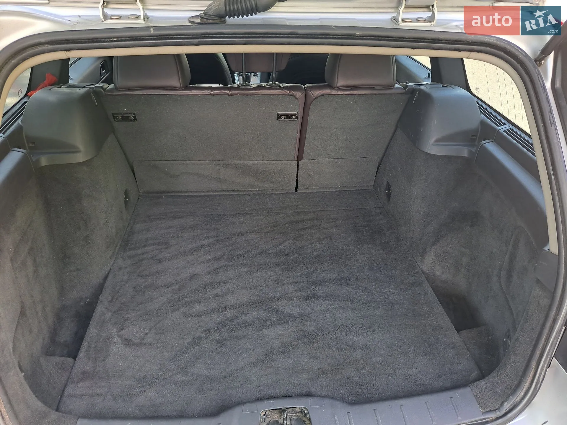 2010 Volvo V50 - мініатюра 18