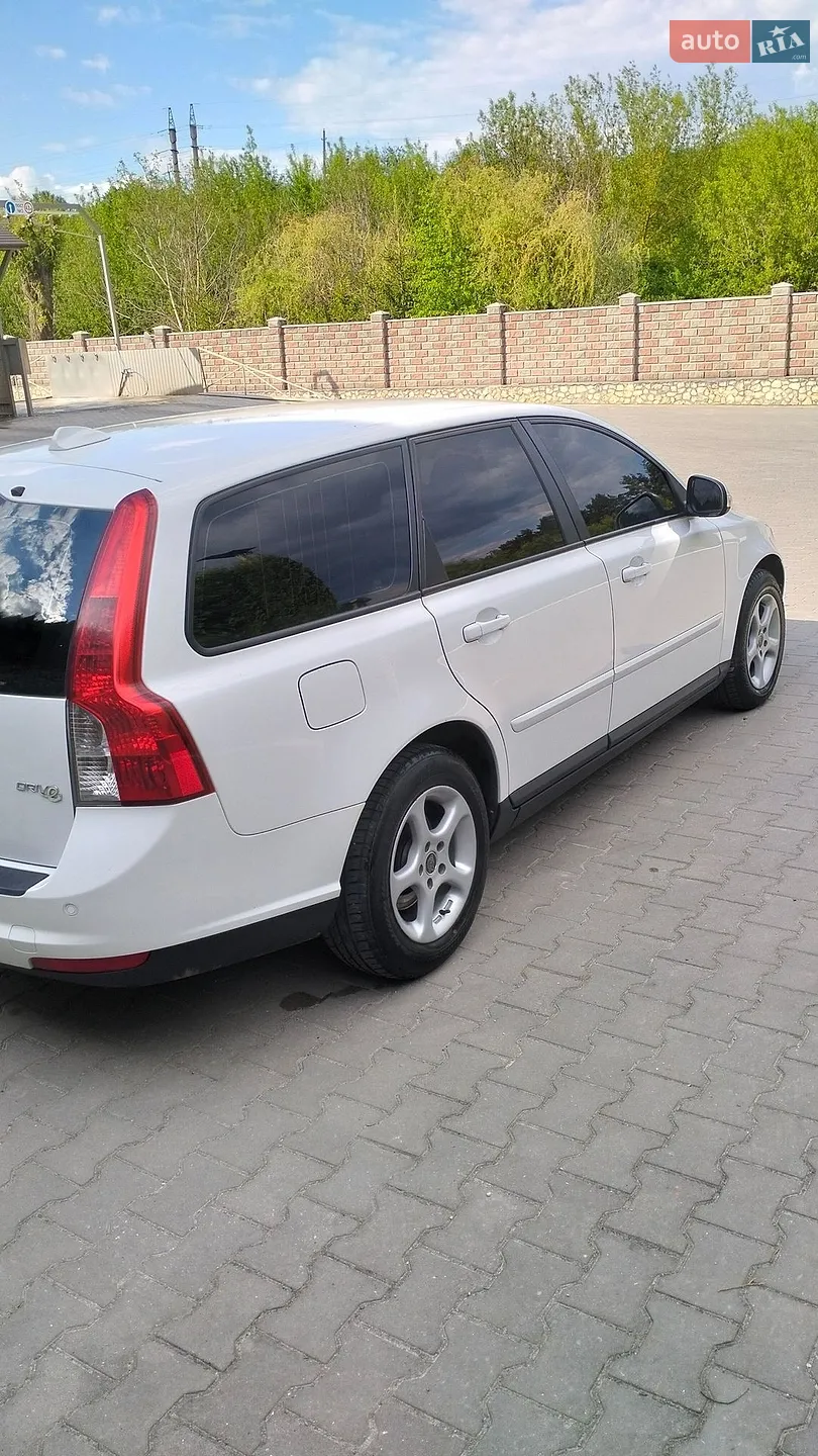 2010 Volvo V50 - мініатюра 3