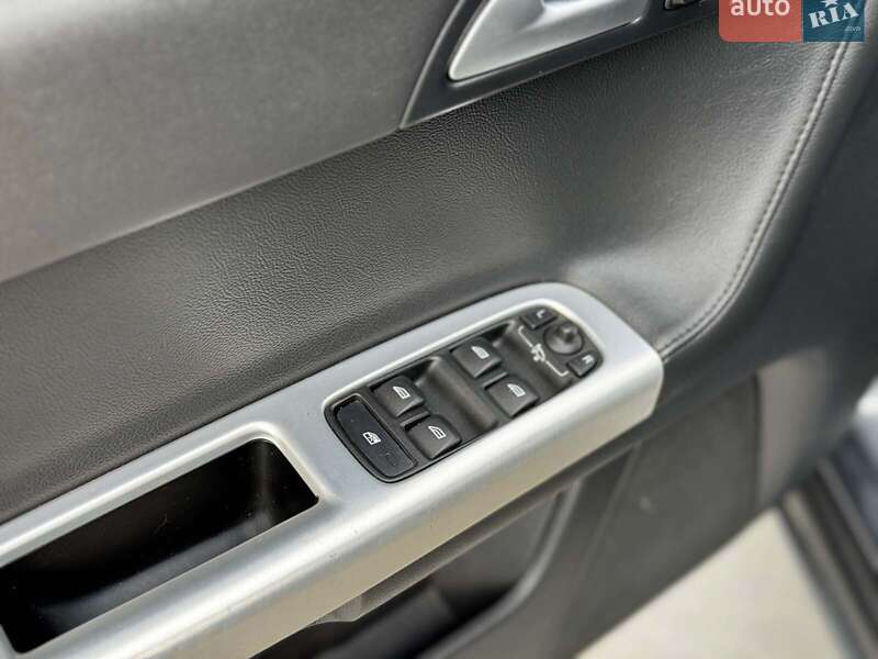 Універсал Volvo V50 2011 в Львові фото 18 Універсал Volvo V50 2011 в Львові