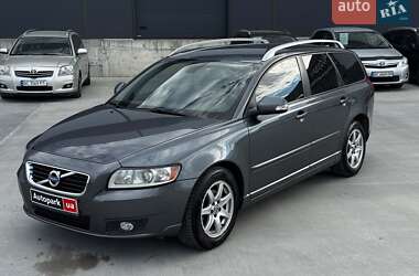Универсал Volvo V50 2011 в Львове