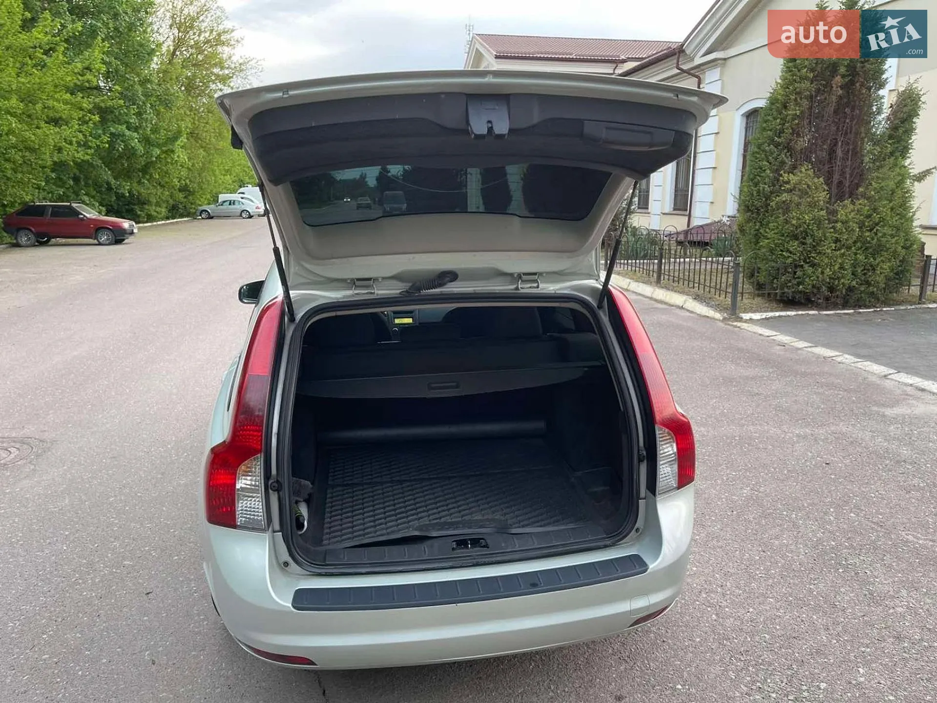 2010 Volvo V50 - мініатюра 19