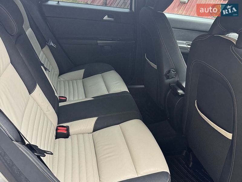 Универсал Volvo V50 2012 в Луцке