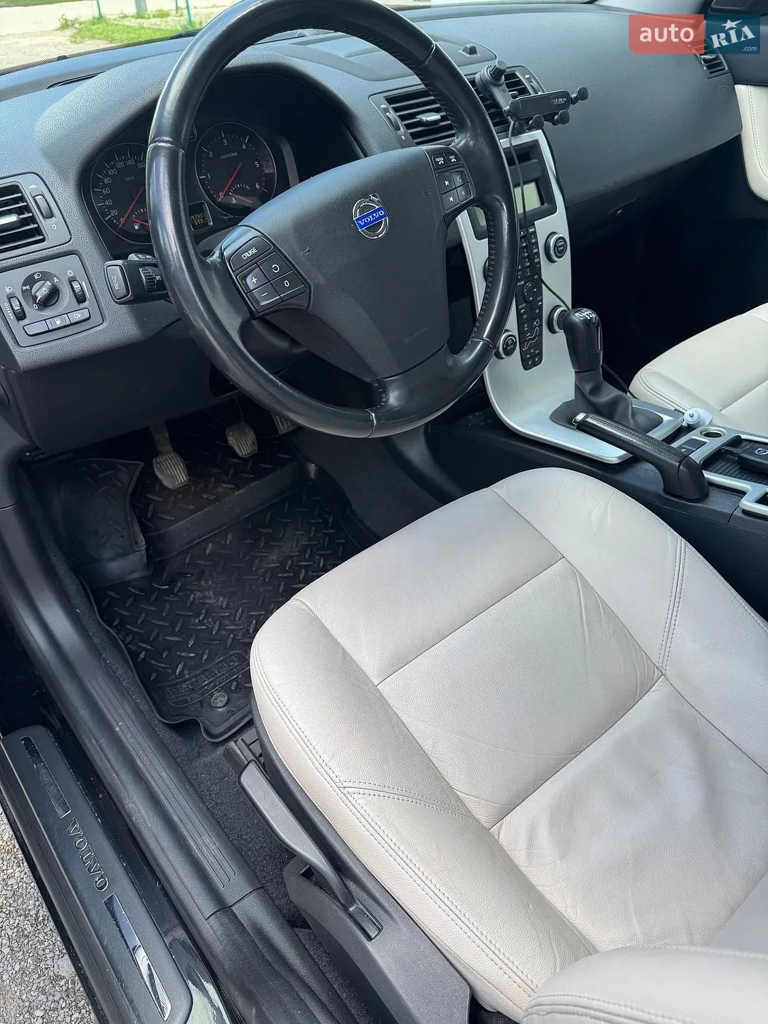 2011 Volvo V50 - мініатюра 9