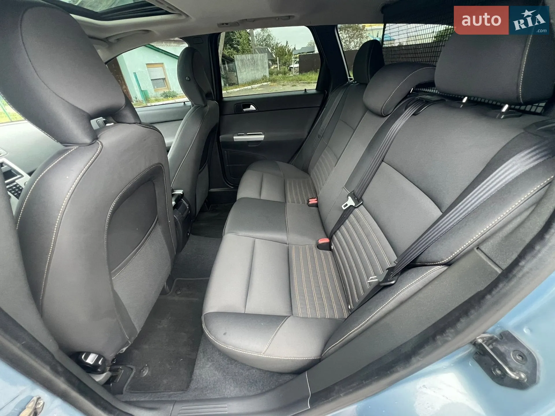 2011 Volvo V50 - мініатюра 27
