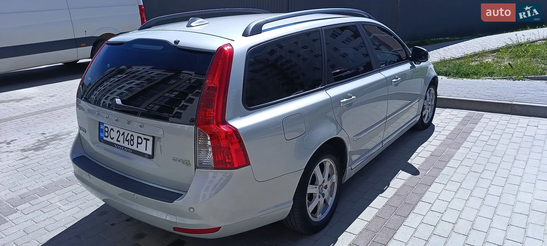 2011 Volvo V50 - мініатюра 3