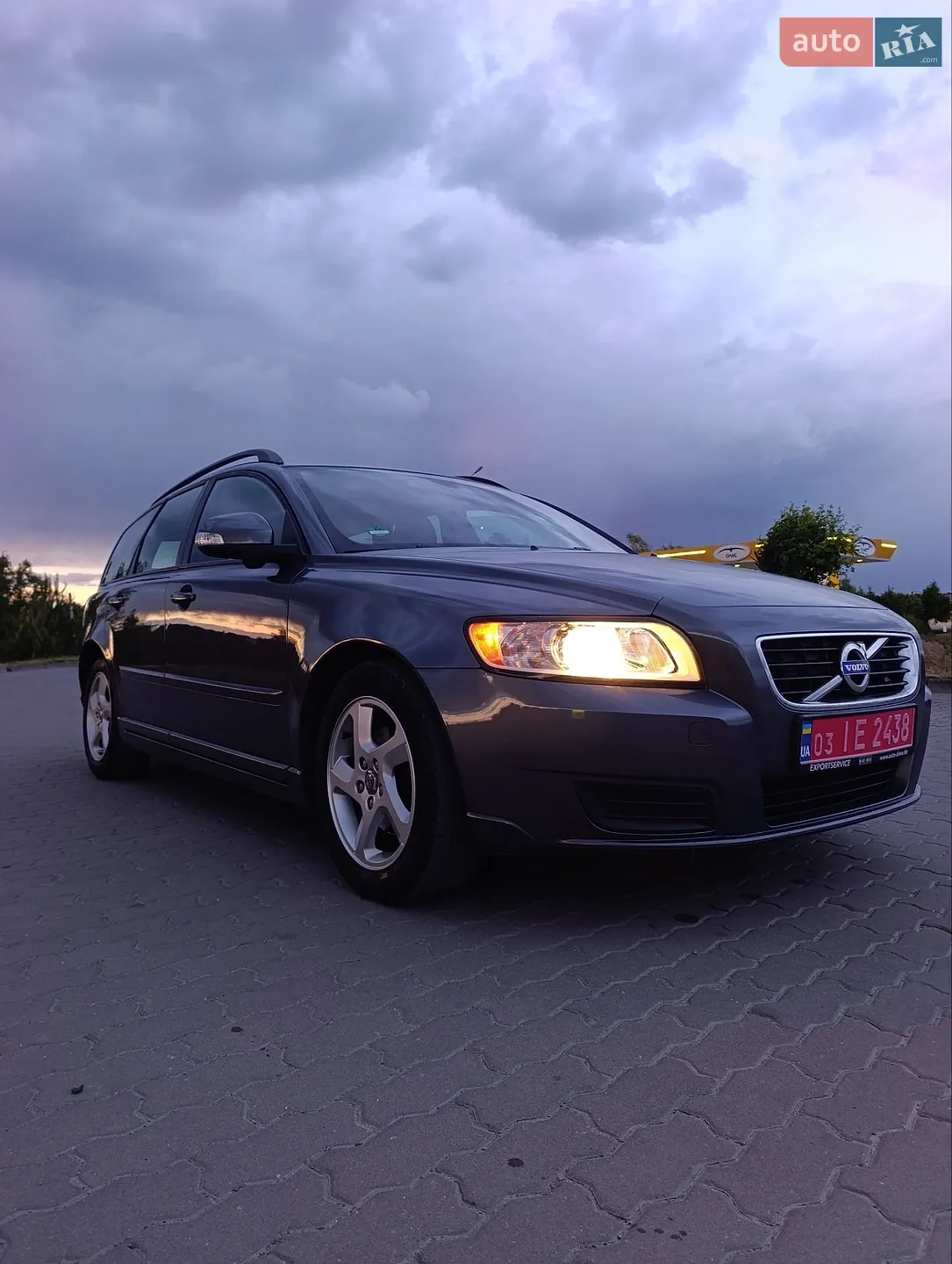 2011 Volvo V50 - мініатюра 3