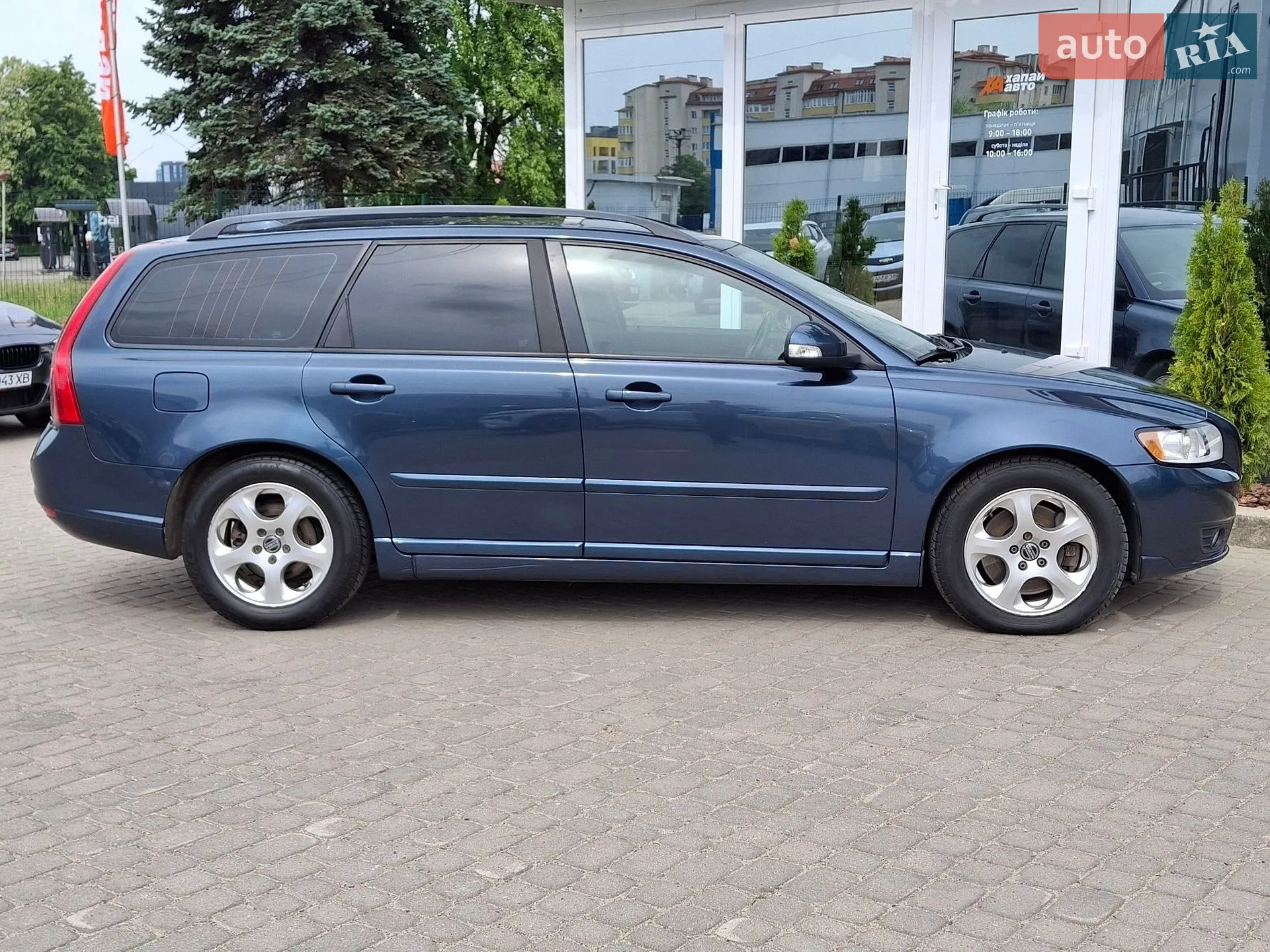 2010 Volvo V50 - мініатюра 4