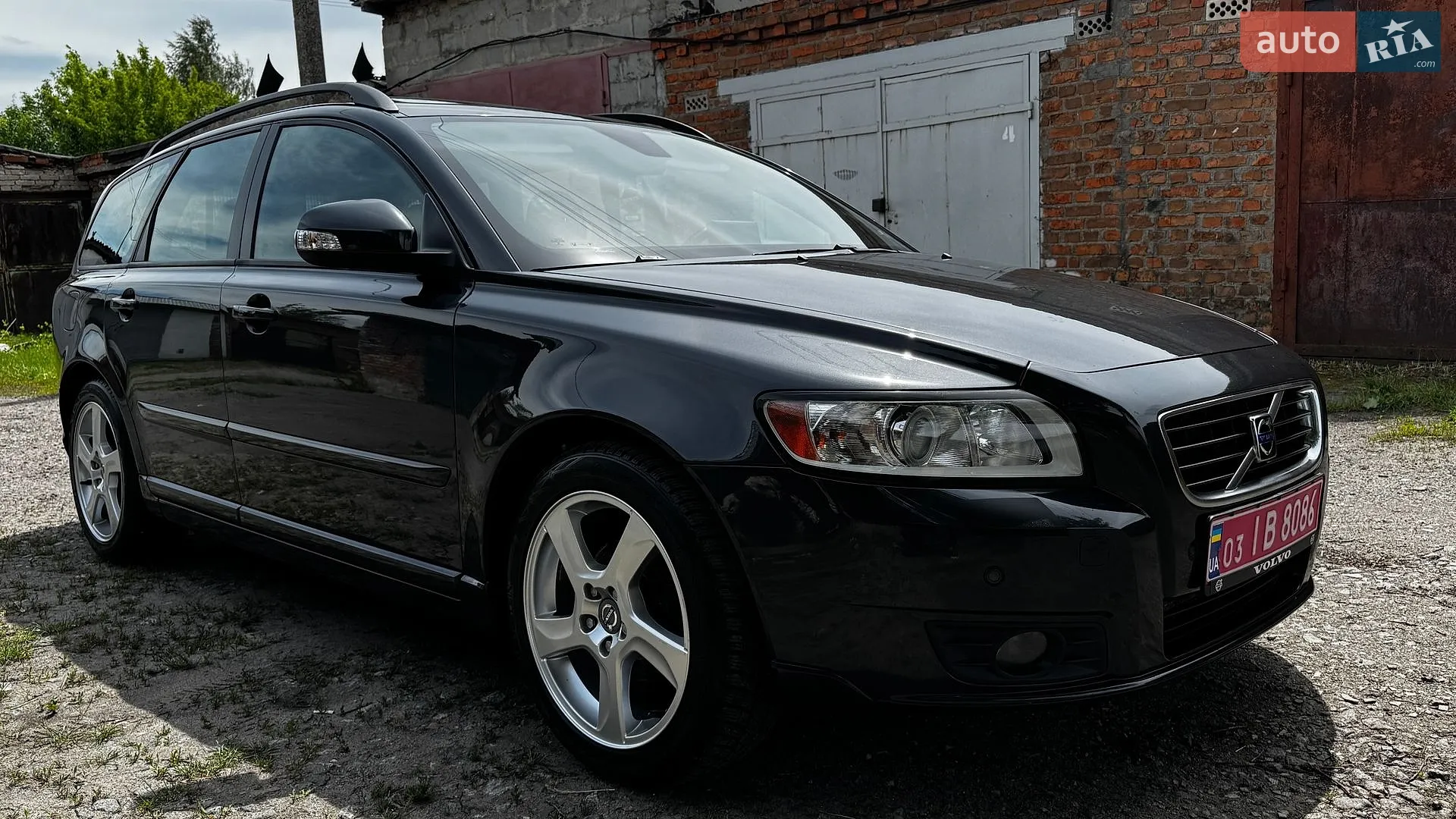 2011 Volvo V50 - мініатюра 2
