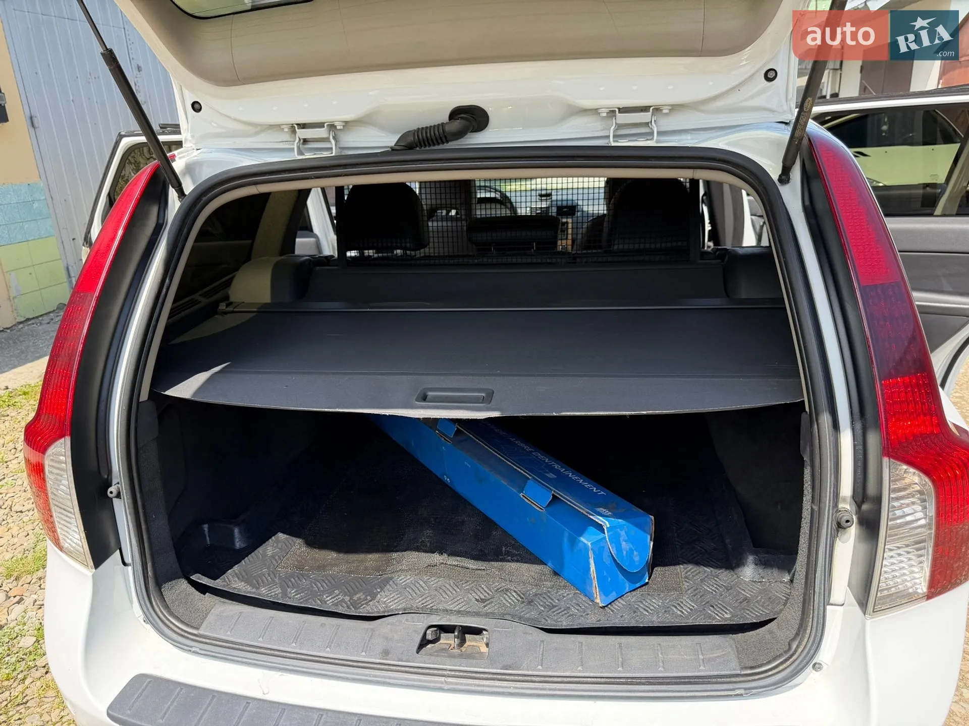 2010 Volvo V50 - мініатюра 37