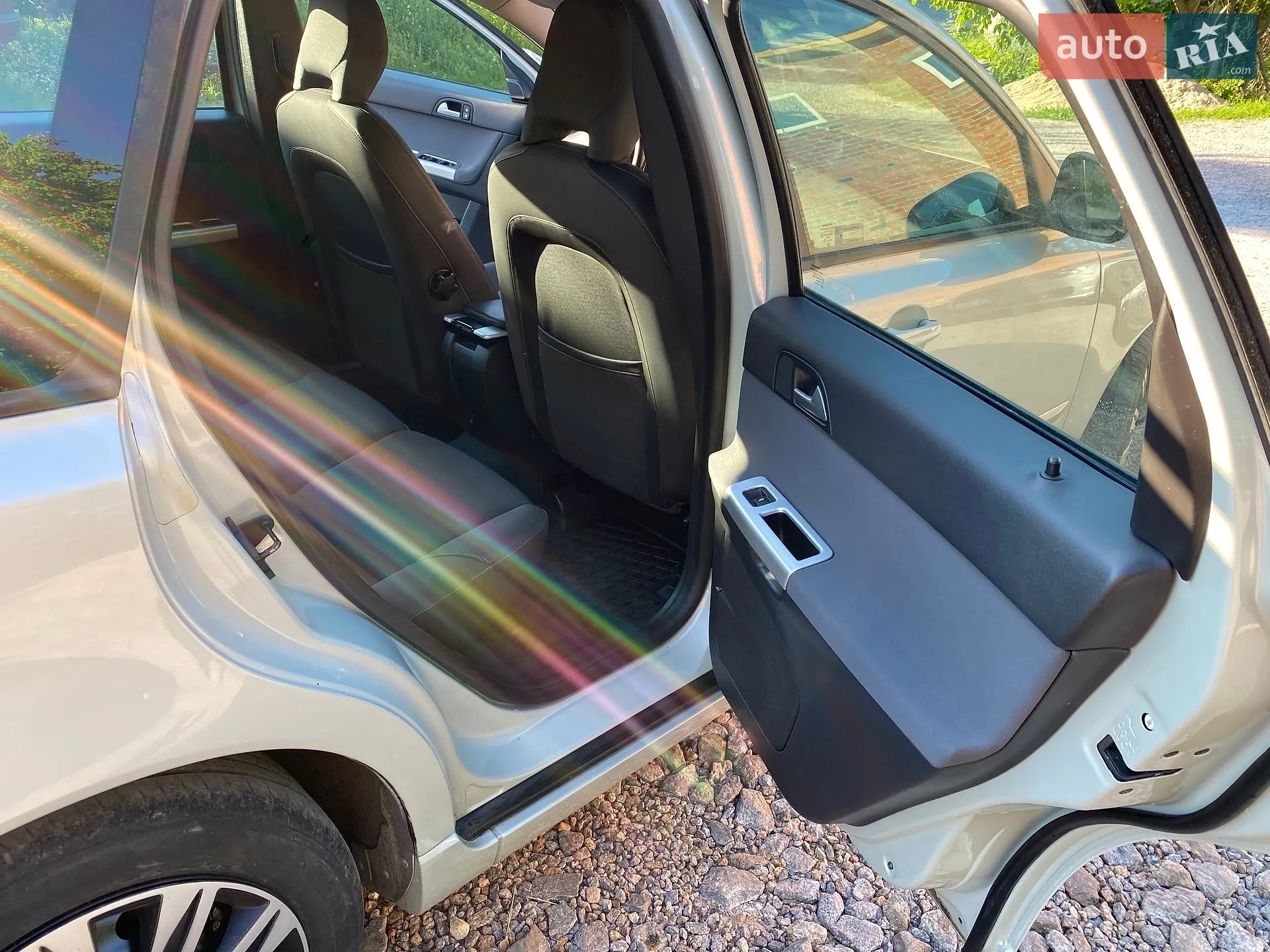 2011 Volvo V50 - мініатюра 11