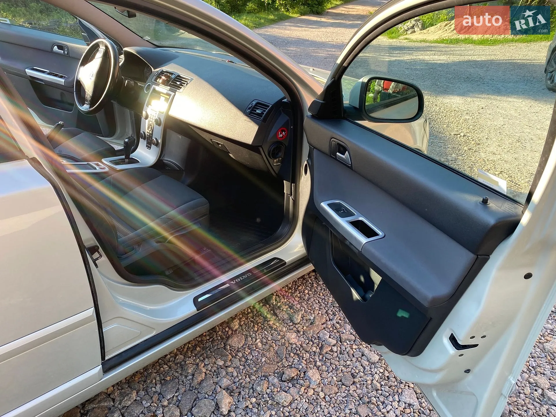 2011 Volvo V50 - мініатюра 12